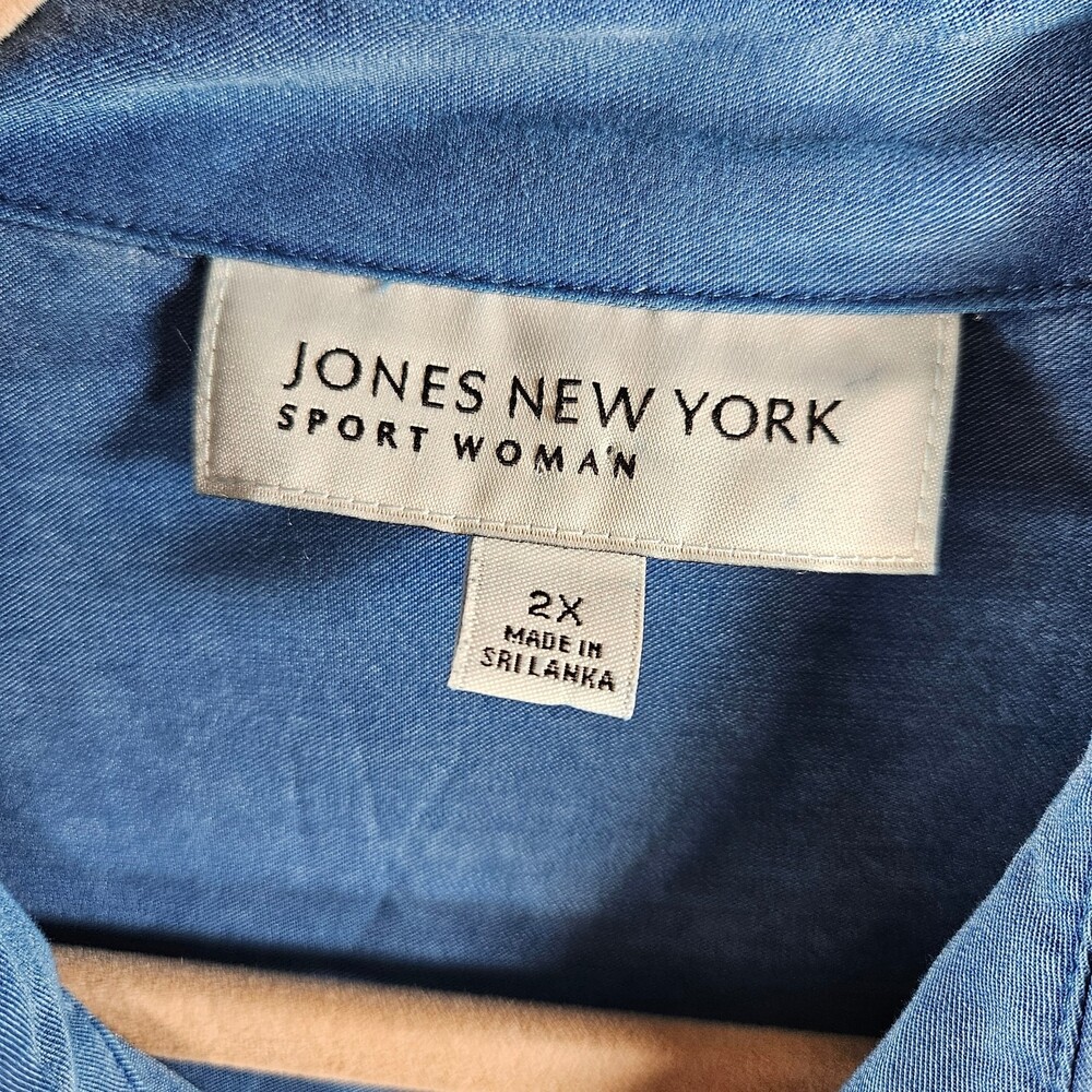 Jones New York Sport Chambray Button-Down Shirt Women's Size 2X - Picture 2 of 7